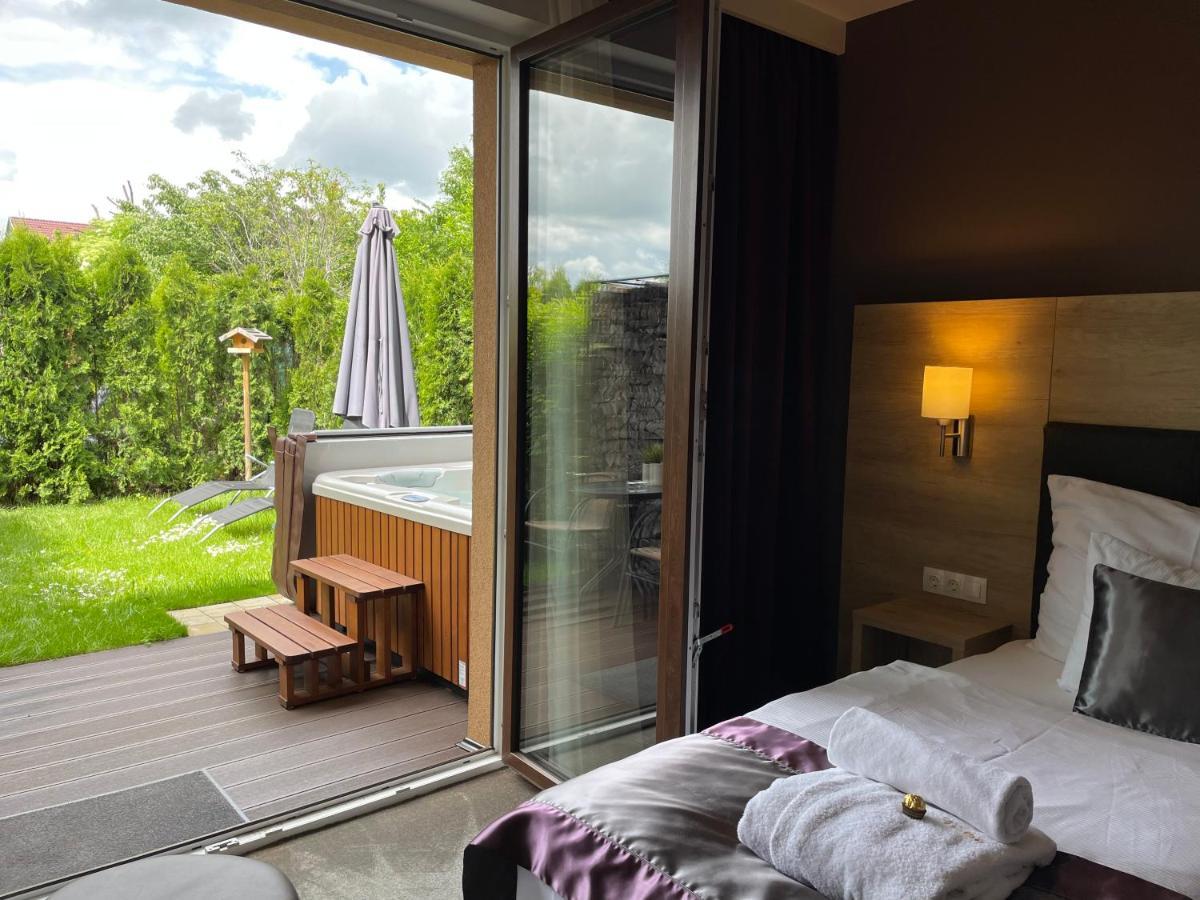 Villa Aruba & Private Spa Suites Keszthely Exteriér fotografie