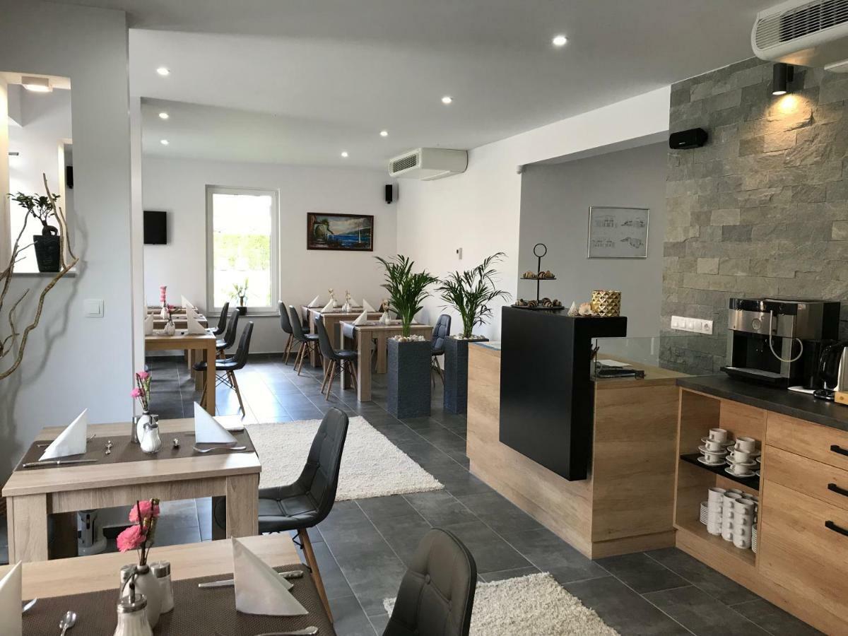 Villa Aruba & Private Spa Suites Keszthely Exteriér fotografie
